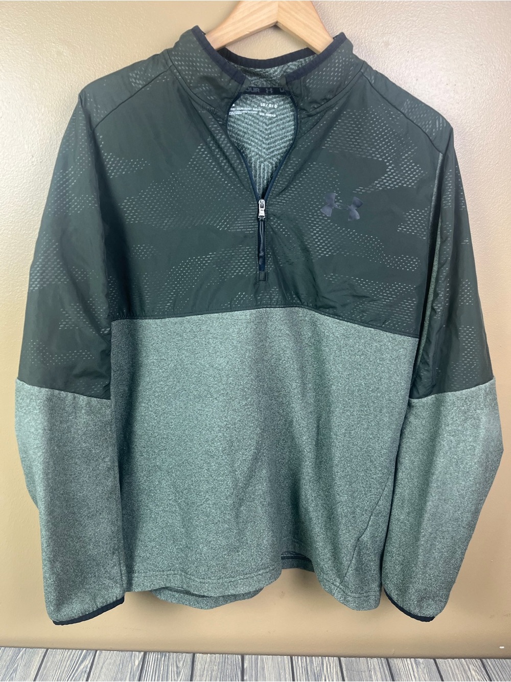 Under Armour Loose Fit Men's Quarter Zip Pullover Sweatshirt Large